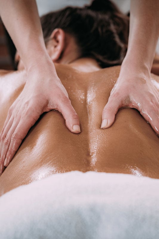 Massage bien-être au Domaine de la Blaque